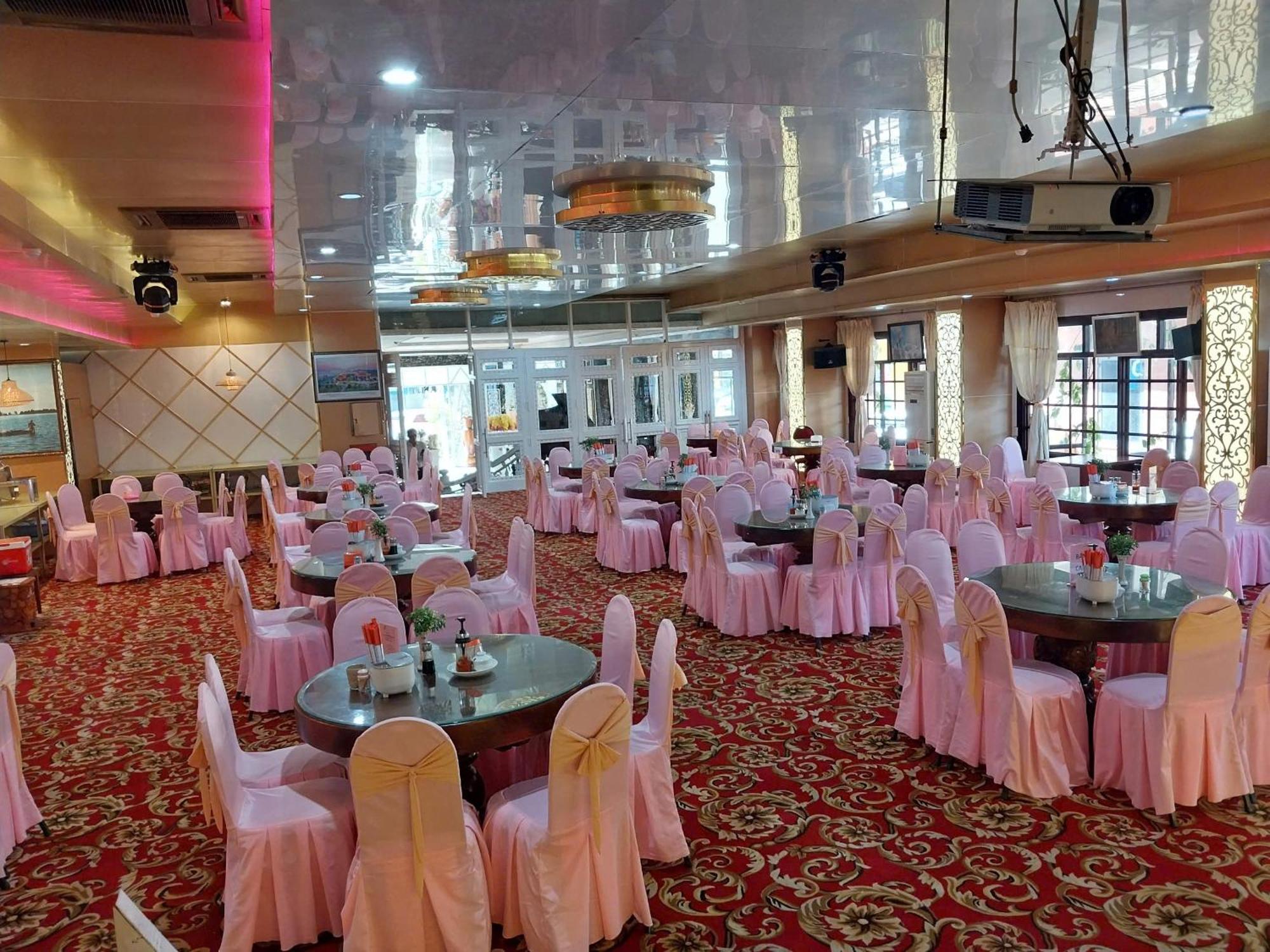 Nhat Quy Hotel Tây Ninh Exterior photo